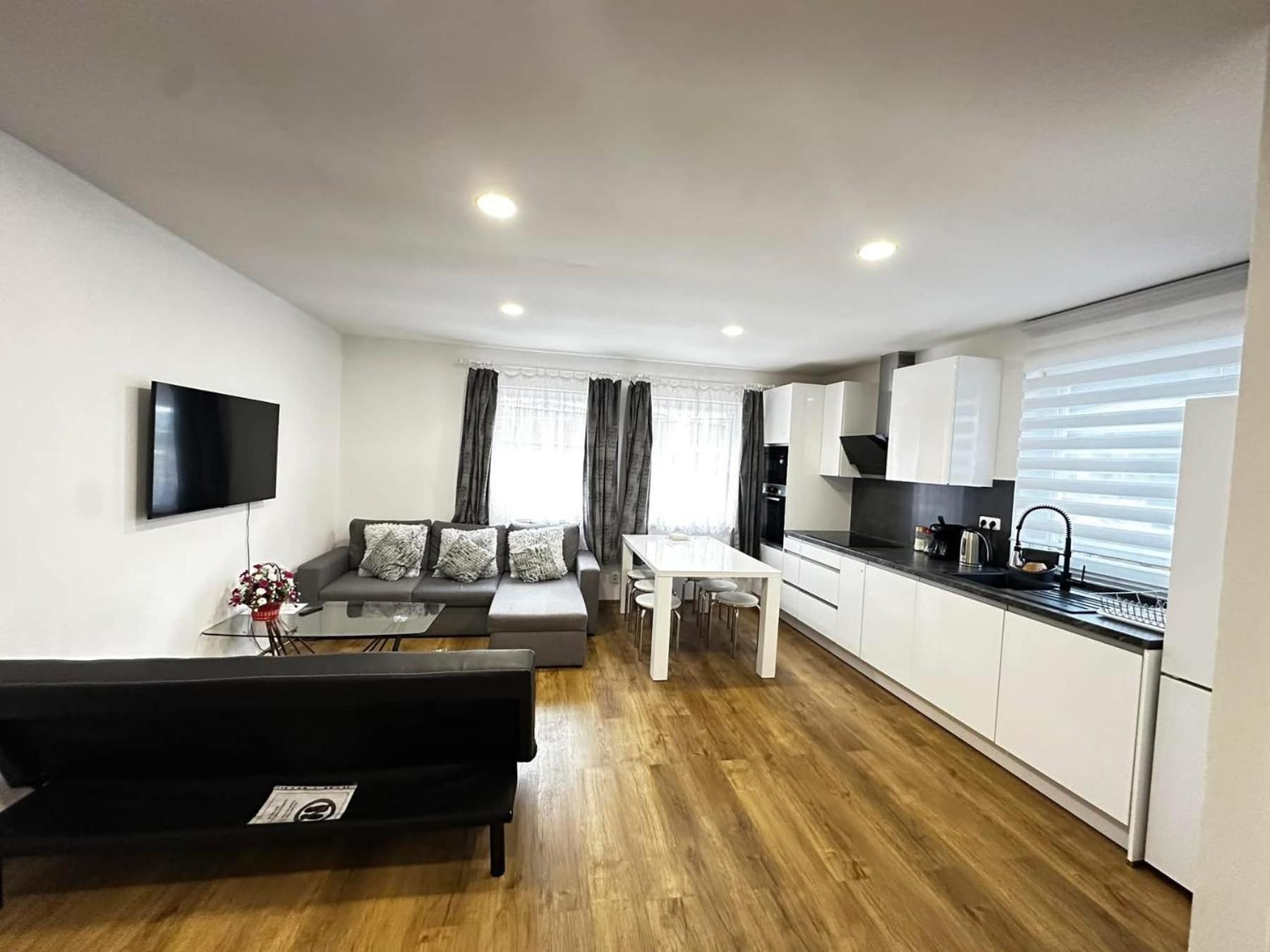 Cozy Sapa Stay Prague Luaran gambar
