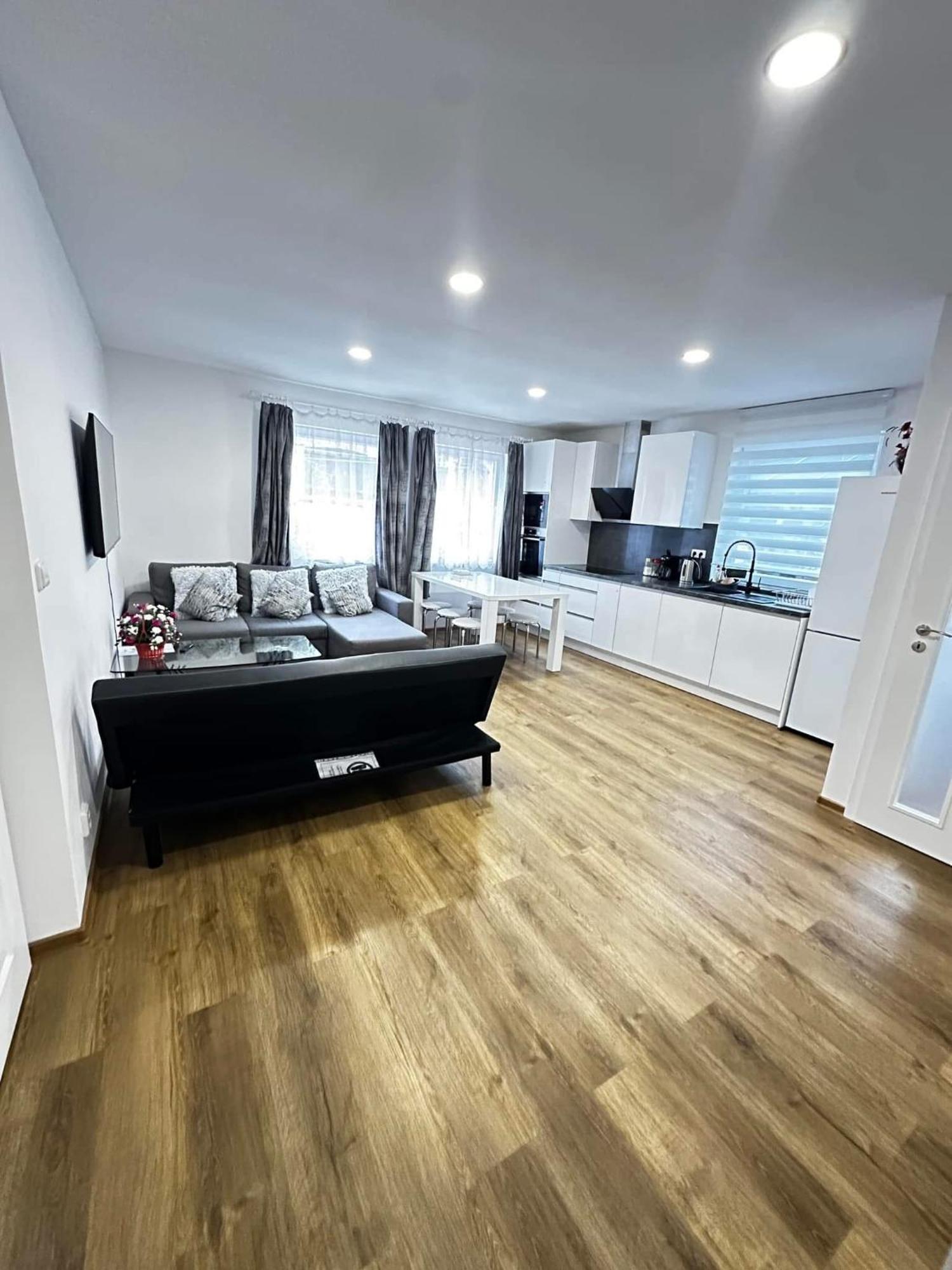 Cozy Sapa Stay Prague Luaran gambar